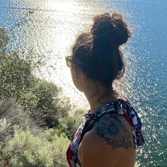 Meet your Posher, Brendalynn - Picture 1 of 1